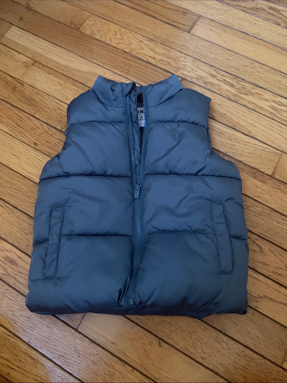 Old Navy Kids Puffer Vest - Charcoal Gray
